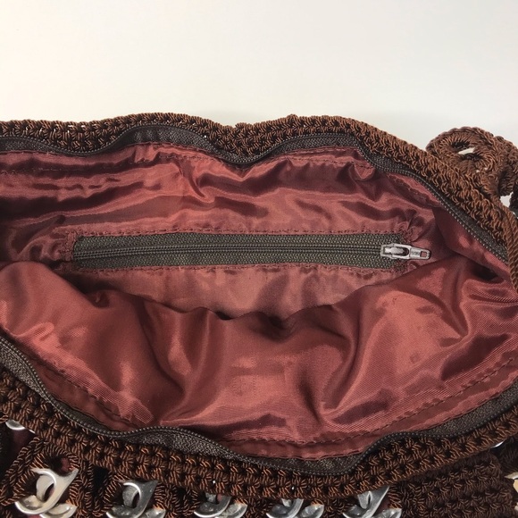 Hand made crochet purse with pop tabs - Picture 10 of 10